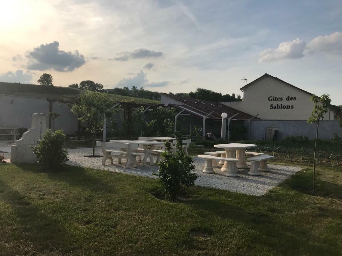 Gites Des Sablons Châtillon-sur-Marne エクステリア 写真